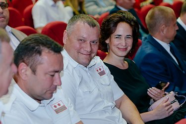 Александр Куниловский поздравил железнодорожников